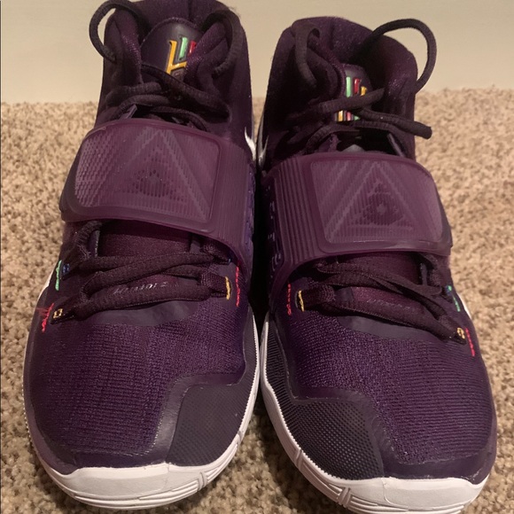 New! Kyrie 6 - Picture 2 of 5